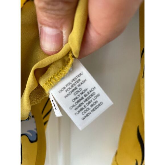 Loft yellow w/light blue floral blouse MP - Picture 5 of 6